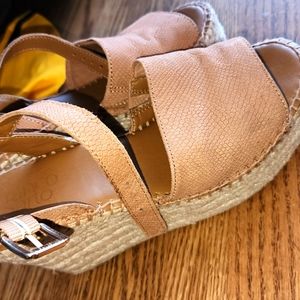 Franco Sarto wedge size 6.5 tan leather